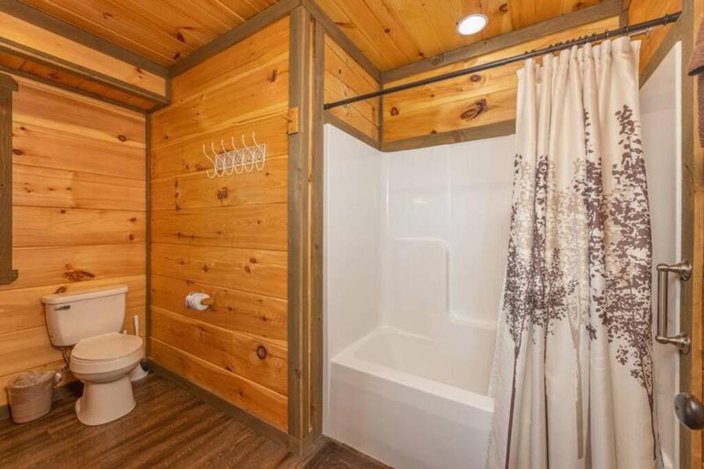 The Appalachian - Your Pigeon Forge Dream Cabin เซอเวียร์วีล ภายนอก รูปภาพ