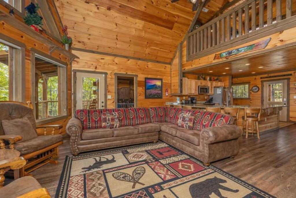 The Appalachian - Your Pigeon Forge Dream Cabin เซอเวียร์วีล ภายนอก รูปภาพ